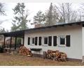 Bild: stg
Die 1968 erbaute Steinwaldhütte bei Pfaben gehört nun der Sektion Regensburg des Deutschen Alpenvereins.