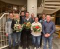 Bild: Milchhof Tirschenreuth/exb
Die Erzeugergemeinschaft Milchhof Tirschenreuth eG ehrte und verabschiedete langjährige Mitarbeiter. Im Bild: (von links) Andreas Stock, Christine Schneider, Günther Männer, Max Burger, Michael Schwägerl, Claudia Kolb, Hubert Lindner, Marc Schlesiger.