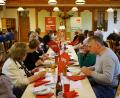 Bild: jma
Im Gasthaus Schenk in Michelfeld ließ die Auerbacher SPD ein Fischessen servieren.