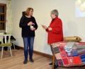 Bild: Siegfried Zeug/exb
Dr. Annemarie Schraml nahm im Kolpinghaus Waidhaus die Spenden entgegen.
