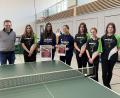 Bild: jzk
Der betreuende Realschullehrer Peter Kraus freute sich über den Erfolg der Tischtennis-Spielerinnen bei der Tischtennis-Bezirksmeisterschaft in Kemnath.