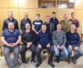 Bild: rdh
Neuwahlen standen bei der Blaskapelle Thanhausen an. Im Bild (sitzend, von links) der neue Dirigent Christian Pecher, Alexander Franz, Vorsitzender Klaus Sladky, Zweiter Vorsitzender Uwe Franz und Toni Freundl sowie (stehend, von links) Oliver Schuller, Markus Schüßler, Fabian Schuller, Stadtpfarrer Konrad Amschl, Marco Eckert, Bürgermeister Alfred Stier und Beisitzer Michael Heldwein jun..