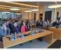 Bild: Philipp Lippert/exb
Die Veranstaltung mit dem Netzwerk Schule-Wirtschaft Tirschenreuth fand im IGZ-Betriebsrestaurant in Falkenberg statt.