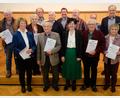 Bild: do
Zahlreiche Mitglieder der CSU Oberbibrach/Vorbach werden für 50, 40 und 25 Jahre Mitgliedschaft geehrt. Es gratulieren Landrat Roland Grillmeier und Bürgermeister Alexander Goller.