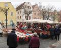 Bild: Kunz
Nur wenige Besucher fanden am Sonntag den Weg auf den Mittefastenmarkt in der Weidener Altstadt.
