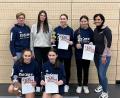Bild: öt
Tischtennisspielerinnen des SV Neusorg nahmen erfolgreich an den Verbandsmeisterschaften der Jugend in Altdorf bei Nürnberg teil: (stehend von links) Trainerin Roswitha Roth, Betreuerin Emily Sischka, Selina Dötterl, Anne Sischka und Trainerin Christina Stock-Schönfelder sowie (vorne von links) Emilia Schönfelder und Hanna Sischka.