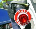 Symbolbild: Uli Deck/dpa
Die Polizei zog das Auto eines 22-Jährigen auf der A93 aus dem Verkehr.