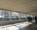 Bild: Gabi Schönberger
Großflächige Fensterfronten lassen viel Licht in die Klassenzimmer.
