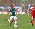 Archivbild: Gebert
Landesligist SV Mitterteich empfängt den TSV Nürnberg-Buch zum ersten Heimspiel nach der Winterpause. Daniel Lauterbach (grünes Trikot) wird wohl erste Gehversuche unternehmen.