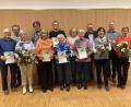Bild: hae
Die Geehrten und die verabschiedeten Mitglieder (von links): Erich Obendorfer, Bernhard Hausmann, Angelika Frei, Heinz und Monika Meinl, Michael Hellerbrand, Helga Moosburger, Monika Hellerbrand, Maria Mertel, OB Michael Cerny, Evi Mirz, Vorsitzender Rainer Stauber und Annelies Lier.