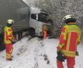 Archivbild: no
Eine technische Hilfeleistung durch die Feuerwehr Illschwang war erforderlich, als im vergangenen Jahr im Einsatzgebiet der Wehr ein Lkw bei Schneefall im Baumgestrüpp landete.