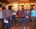Bild: fvo
Preisschafkopf Siedlergemeinschaft Waldthurn. Von links: Organisator Markus Schön, Andreas Ach, Josef Hösl, Reinhard Hübner, Richard Grasser und Siedler-Chef Ludwig Eger.