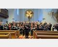 Bild: ld
Alle drei Brander Chöre waren am Eröffnungskonzert beteiligt, sangen "O Haupt voll Blut und Wunden" von Johann Sebastian Bach und "Nun danket alle Gott" von Max Reger.