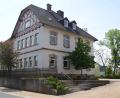 Bild: ak
Rund eine Million lässt sich die Gemeinde den Umbau der ehemaligen Schule Kirchenlaibach in eine Kindertagesstätte kosten.