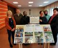 Bild: gz
Der Pfarrgemeinderat spendet für ein Kinderwohnheim in Tansania insgesamt 650 Euro. Den symbolischen Scheck durfte Pfarrvikar Basil entgegen nehmen, der das Heim als ehemaliger Leiter bestens kennt.
