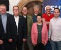 Bild: gf
Neuwahlen beim CSU-Ortsverband Eisberg-Karmensölden. Unser Bild zeigt (von links) Klaus Etzold, Oberbürgermeister Michael Cerny, Martin Preuß, Helmut Weigl, Andreas Neiswirth, Beate Wollmann, Dennie Schörner, Florian Füger und Manfred Rauscher.