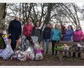 Bild: Kerstin Paul/exb
Überbleibsel aus der Silvesternacht sammelten acht beteiligte beim Clean-up der Vereins "tat.ort.ev" auf dem Annaberg ein.