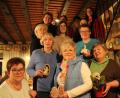 Bild: Sieglinde Dirscherl/exb
Die Gewinnerinnen des Osterschießens in Oberviechtach mit Gaudamenleiterin Nicole Schmidt (links).