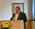 Bild: wrm
Zusammenlegungen und Energiekosten sind große Themen in der Pfarreiengemeinschaft Windischeschenbach und Neuhaus. Pfarrer Hubert Bartel will mit der Pfarreiengemeinschaft die Großprojekte angehen.