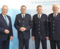 Bild: Wolfgang Steinbacher
Amtswechsel bei der Bereitschaftspolizei in Sulzbach-Rosenberg: Von links Innenminister Joachim Herrmann, die Leitenden Polizeidirektoren Stefan Beil und Matthias Messer 
 sowie Polizeipräsident Udo Skrzypcak.