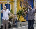 Bild: RTL / Markus Hertrich
David Leischik (l.) und Felix Gleixner performen in Old Phuket Town, dem dritten Set des Recalls in Thailand, den Song „We’ve Got Tonight” .