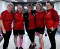 Bild: R. Kreuzer
Die Keglerinnen der SpVgg Pirk sind Meister der Bezirksoberliga. Von links: Carola Nickl, Katharina Nickl, Angelika Helgert, Petra Dilling, Corinna Nickl.