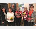 Bild: cro
Vorsitzende der FU Flossenbürg Annemarie Sladky (Zweite von links) hat mit der stellvertretenden FU-Kreisvorsitzenden Marianne Lebegern die Ehrungen für 40 Jahre Mitgliedschaft vorgenommen. Geehrt wurden Sladky selbst sowie Mathilde Riedl, Cilly Rosner und Angela Werner (von links). Thomas Meiler gratulierte den Mitgliedern und dankte ihnen für Ihre Treue .