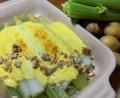 Bild:  Michael Schiffer
Zehn Minuten gratiniert: Spargel, Stangensellerie, Sauce Hollandaise und gehackte Walnüsse.