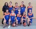 Bild: Barbara Meier/exb
Das erfolgreiche Basketball-Team des Nabburger Gymnasiums: (hinten von links) Trainerin Barbara Meier, Romina Ram, Lena Wiesgickl, Annika Aumeier und Kassandra Klug, (vorne von links) Marie Reichel, Jamila Ederer, Theresa Söllner, Leonie Zerhau und Johanna Herrmann.