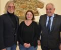 Bild: jr
Carmen Wuttke ist neue Behindertenbeauftragte der Gemeinde Leonberg, als Stellvertreter ist unverändert Wolfgang Karbstein (links) tätig. Bürgermeister Johann Burger freute sich über die reibungslose Neubesetzung.