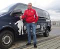 Bild: otr
"SC-Kegler on Tour": Michael Grünwald macht sich optimistisch mit seinen Mannschaftskameraden vom SC Luhe-Wildenau auf die Fahrt zu den Aufstiegsspielen nach Darmstadt.