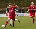 Bild: ham
Michael Busch (vorne links/Szene aus dem Spiel gegen Osterhofen) traf am Mittwochabend drei Mal beim 4:0 der Pfreimder.
