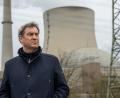 Bild: Peter Kneffel/dpa
Markus Söder (CSU)beim Besuch des Kernkraftwerks Isar 2.
