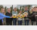 Bild: Wolfgang Steinbacher
Prost, auf das Amberger Bierfest. Von links: ACC-Geschäftsführerin Erika Sauerwein, Bürgermeister Martin Preuß, Kulturamtsleiter Reiner Volkert, Cosima Frey vom Kulturamt, Martin Sterk (Brauerei Sterk), Dirk Scheffel (Schloderer) und Xaver Bruckmüller (Brauerei Bruckmüller).