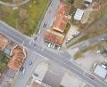 Bild: Thilo HIerstetter
Fünf Fahrbahnäste treffen im Kreuzungsbereich „Bayreuther Straße“ aufeinander. Die daraus resultierenden Probleme sollen weitere Ampeln lösen.