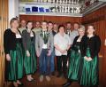 Bild: Valentin Rumpler
Der neugewählte Vorstand der Hüttenschützen Massenricht (von links): Anita Zirnig, Bernhard Schmidl, Silke Reichl, Tobias Schmidl, Jonas Wisgickl, Valentin Rumpler, Klaus Reichl, Rosa Pröls, Marco Trummer, Martin Rumpler, Ulrike Berndt und Katrin Wisneth.