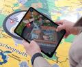 Bild: pz
Mit einem interaktiven Landschaftsmodell im Pavillon neben dem früheren Abtschloss in Waldsassen können Sehenswürdigkeiten der Klosterlandschaften im Stiftland virtuell erkundet werden.