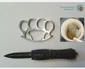 Bild: Polizeiinspektion Waldsassen/exb
Sichergestelltes Rauschgift und die verbotenen Waffen.