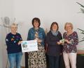Bild: Maria Schendzielorz/exb
Der Erlös des Freihunger Passionssingens wird für einen guten Zweck gespendet (von links): Evi Fritsche (SkF), Karin Amann und Maria Schendzielorz vom Pfarrgemeinderat sowie Marianne Gutwein (SkF).