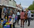 Bild: jr
Im vergangenen Jahr hätte er einen besseren Besuch verdient gehabt, der Tirschenreuther Ostermarkt. Am Marktsonntag herrschte eigentlich ideales Wetter für einen Bummel über den Marktplatz.