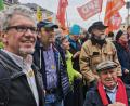 Bild: Gertrud Kuhnle/exb
Hans Schuierer (92, Mitte sitzend) war unter den Mitstreitern bei der Demo in München dabei.