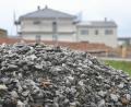 Bild: Gabi Schönberger
Wer ein Haus baut oder kauft, braucht mehr "Schotter" um sich den Immobilientraum zu erfüllen.