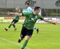 Bild: Hubert Ziegler
Patrick Hosch (vorne) in Jubelpose: Der Kapitän des FC Rieden machte kurz vor der Halbzeit das 1:0 für seine Mannschaft, links hinten freut sich Florian Holfelder, Torschütze zum 2:0, mit seinem Mannschaftskollegen.