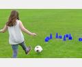 Archivbild: jma
Junge Mädchen der Jahrgänge 2014 bis 2007 können zum Schnuppertraining am Tag des Mädchenfußballs zum TSV Neudorf kommen.