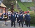 Bild: dob
Mit einer großen Delegation und der Blaskapelle "Bayrisch Blech" marschierten die Steiner Feuerwehrleute in Böhmischbruck ein.