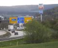 Bild: Hirsch
Hier an der B 85 oberhalb der OMV-Tankstelle befindet sich das 5,3 Hektar große Gewerbegebiet "Am Richtfeld". Dort entstehen in den nächsten Jahren das neue Gründerzentrum und ein Technologie-Campus.