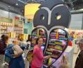 Bild: bl
Karin Wilnauer prüft auf der Buchmesse auch die preisgekrönten Werke, ob sie für ein breites Publikum geeignet sind.
