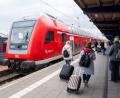 Bild: Philip Dulian/dpa
Am 1. Mai geht das 49-Euro-Ticket an den Start.