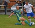 Archivbild: Gebert
Der SV Mitterteich tritt am Dienstag zum Nachholspiel beim FC Eintracht Münchberg an. Das Hinspiel (Szene mit Daniel Hösl, links) gewannen die Stiftländer mit 4:1.
