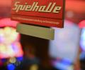 Symbolbild: Arne Dedert/dpa
In einer Amberger Spielhalle kam es zu einem Polizeieinsatz. Ein 43-Jähriger hatte Drogen dabei.